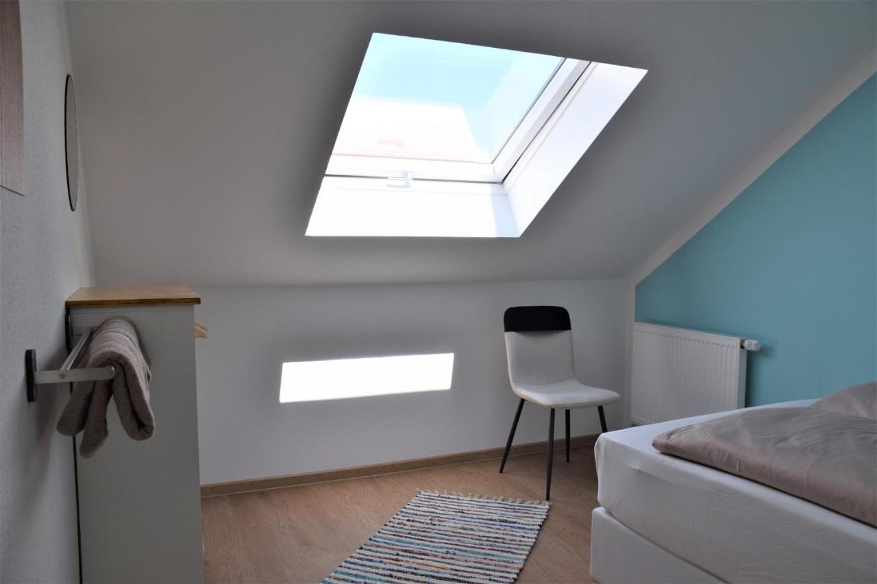 Ferienwohnung Auf Dem Dorf, Kuelsheim エクステリア 写真