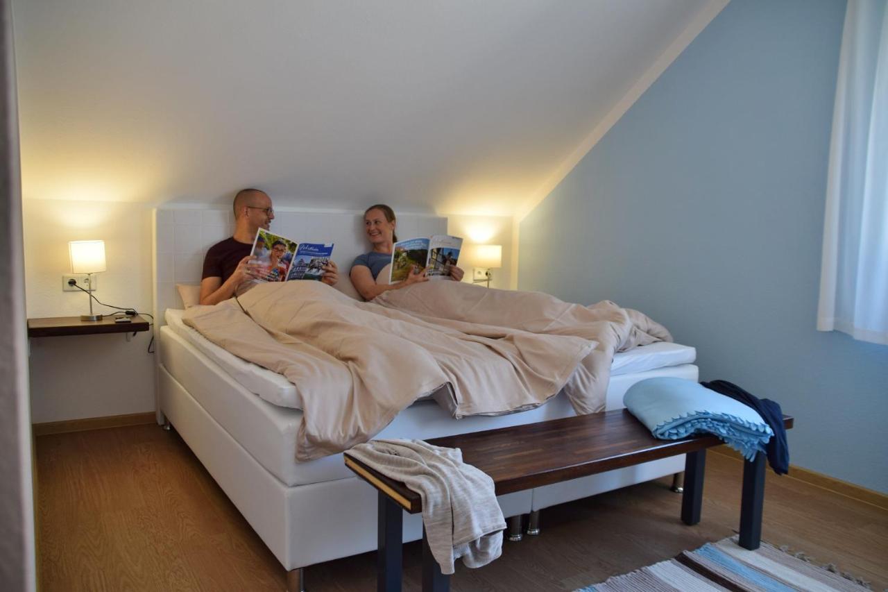 Ferienwohnung Auf Dem Dorf, Kuelsheim エクステリア 写真