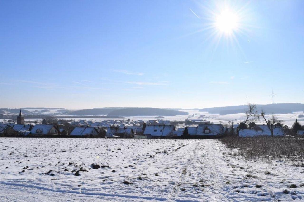 Ferienwohnung Auf Dem Dorf, Kuelsheim エクステリア 写真