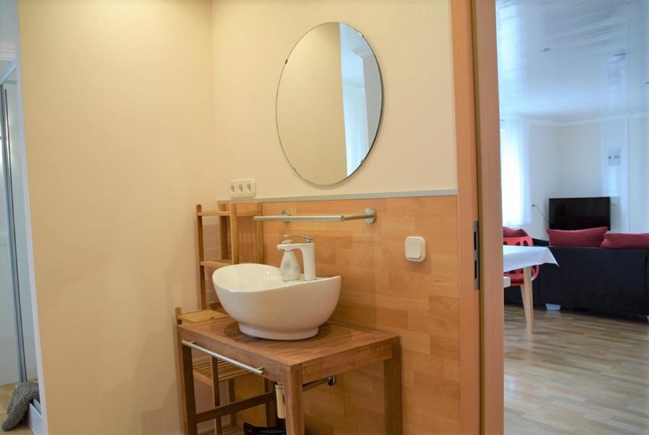 Ferienwohnung Auf Dem Dorf, Kuelsheim エクステリア 写真