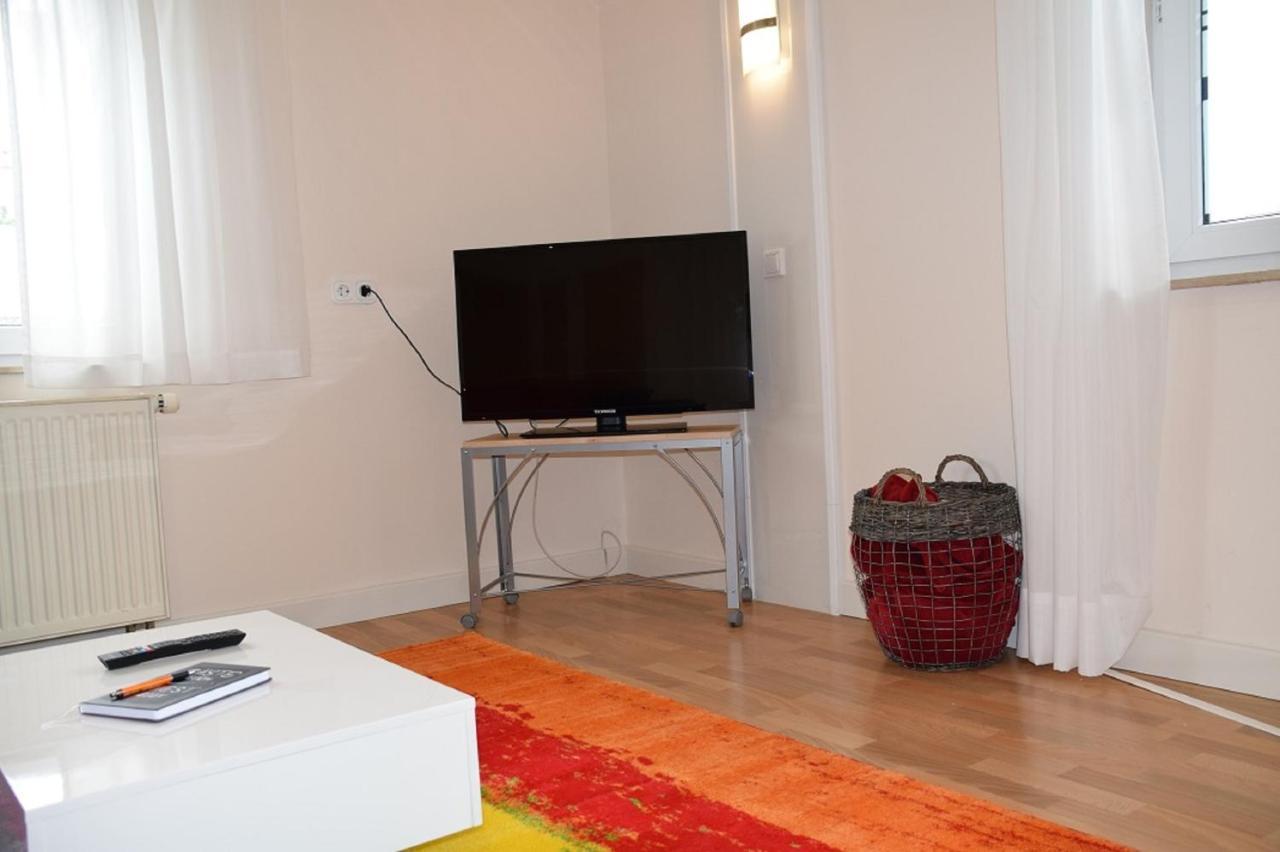 Ferienwohnung Auf Dem Dorf, Kuelsheim エクステリア 写真